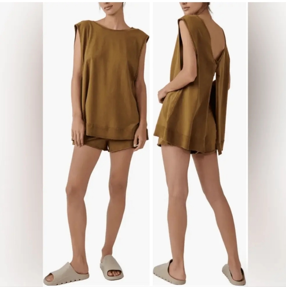 NWOT 89$ Free People In Poly Bag  Movement City of Angels Knit Set Size M - Picture 2 of 7